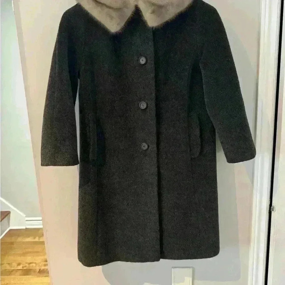 Alpagora vintage 50’s-60’s a blend of real wool and mohair coat. A+ material - Picture 7 of 14